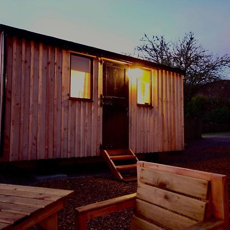 Per Ardua Shepherds Hut 포트 윌리엄 외부 사진